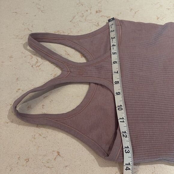Lululemon Ebb to street tank ll SZ 6
Figue. Four way stretch.
Yoga
Athletic wear - Picture 16 of 16